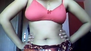 hot Indian bhabhi changing her pink bra while live cam was on