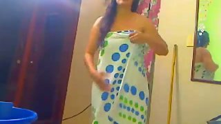 punjabi wife taking shower self recorded video leaked